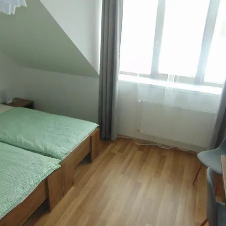 Vendiofa Panzio * Zalaegerszeg